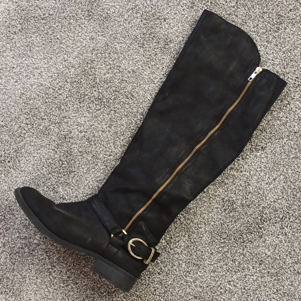 Knee high boots - Picture 2 of 2